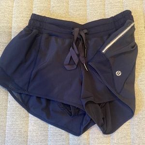 Lululemon navy shorts 4 EUC